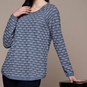 NWT Karen Scott Curved Hem Pullover Sweater